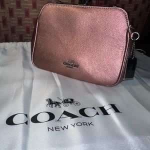 Authentic Coach Pearl Kisslock Crossbody, blush metallic leather
